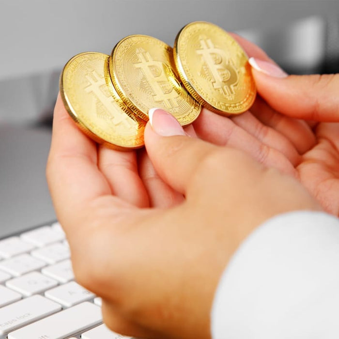 Bitcoin Commemorative Coin 24K Gold Plated 3mm BTC Cryptocurrency Collectible Coin with Protective Case